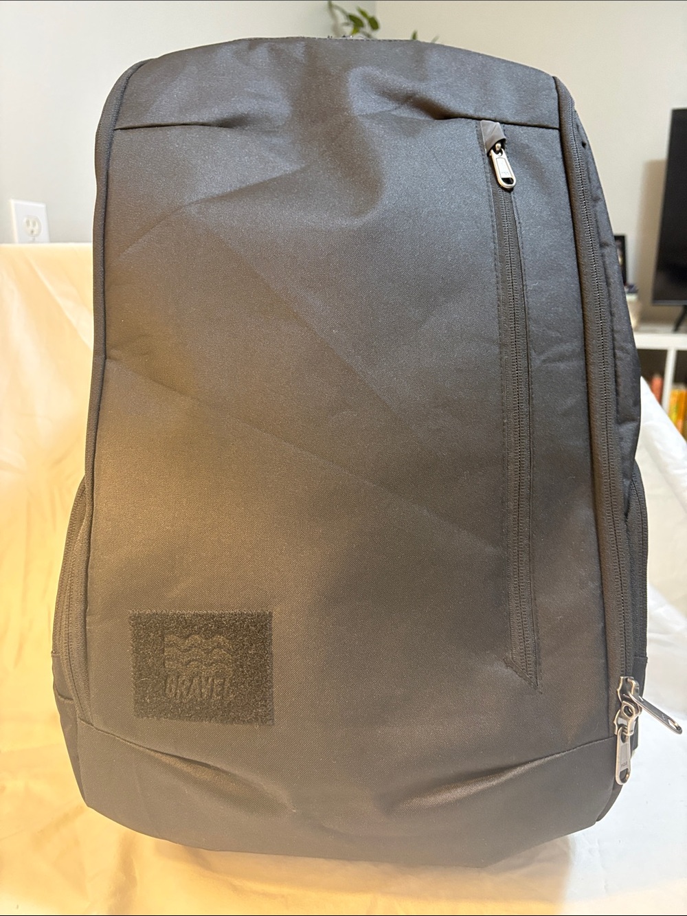 Gravel Black Men’s Everyday Backpack with Front Zip Pocket